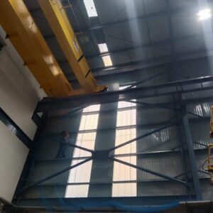 Read more about the article What is the benefits of Bird Spikes for Industrial Places?