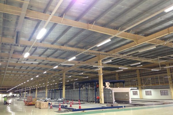 Read more about the article Maximizing Warehouse Efficiency with Pigeon Netting: Uses and Benefits